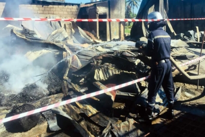 Incêndio reduz 50 barracas a cinzas em Quelimane