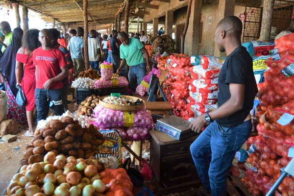 Cabo Delgado: Estabelecimentos comerciais garantem estabilidade de preços na quadra festiva