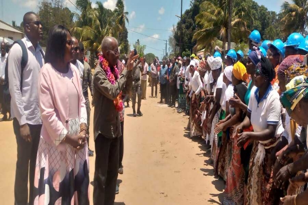 Cabo Delgado: Primeiro-Ministro satisfeito com a retoma dos serviços básicos em Palma