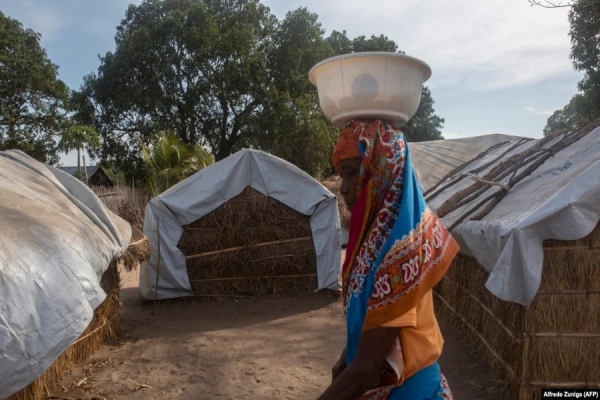 Moçambique - campo 25 de Junho para deslocados em Cabo Delgado