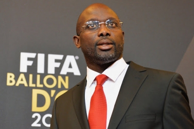 George Weah sobre Maradona: &quot;Perdemos uma lenda e um ícone&quot;