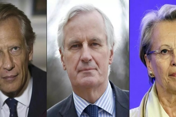 Ministros franceses de Villepin, Barnier e Alliot-Marie (da esquerda para a direita) eram acusados de der deixado escapar os suspeitos do ataque de Bouaké em 2004.