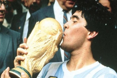 ÚLTIMA HORA-Morreu Diego Armando Maradona (1960-2020)