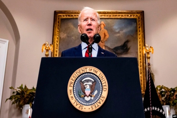 Política externa de Biden é até agora “pragamática” e com poucas mudanças, dizem analistas americanos