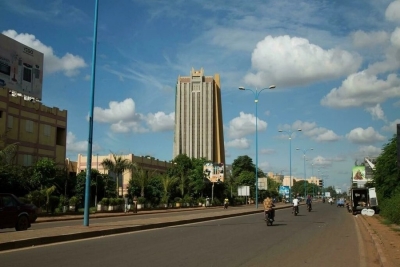 Mali em incumprimento financeiro e em clima de tensão com a França