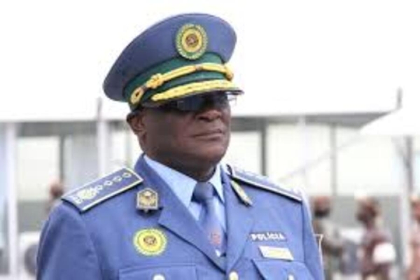 Comandante-Geral da Polícia da República de Moçambique, Bernardino Rafael.