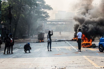 Tropas de Myanmar queimam vivas 11 pessoas em aparente retaliação