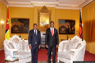 Presidentes Filipe Nyusi e Lazarus Chakwera