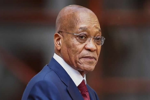 Jacob Zuma entrega-se às autoridades policiais