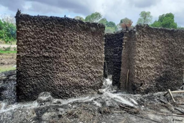 Cabo Delgado: Membro de milícia morto e 30 casas incendiadas em Muidumbe