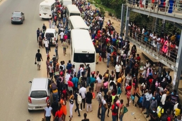 Luanda: Taxistas em greve demarcam-se de vandalismo