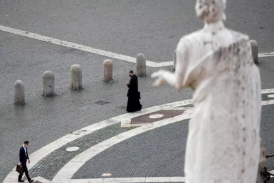 Square Saint-Pierre au Vatican, 12 mai 2021