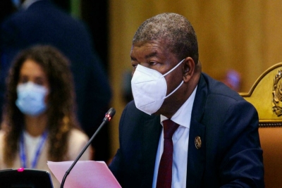 O Presidente da República de Angola, João Lourenço, aceita demissão de Presidente do Tribunal Constitucional Comunidade dos Países de Língua Portuguesa (CPLP), em Luanda, Angola, 17 de julho de 2021.