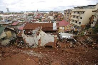 Tempestade tropical Ana deixa rastro de destruição na África Austral