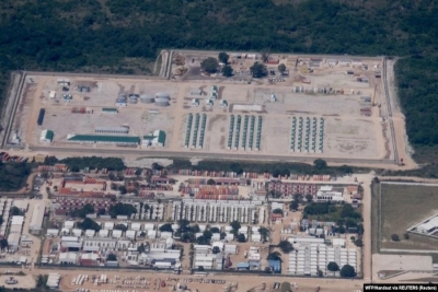 Vista aérea do campo de gás natural liquefeito em Afungi, Moçambique