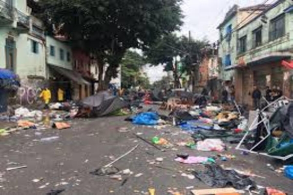 Cabo Delgado: Cerca de 86 lojas e barracas destruídas pelos terroristas em Palma