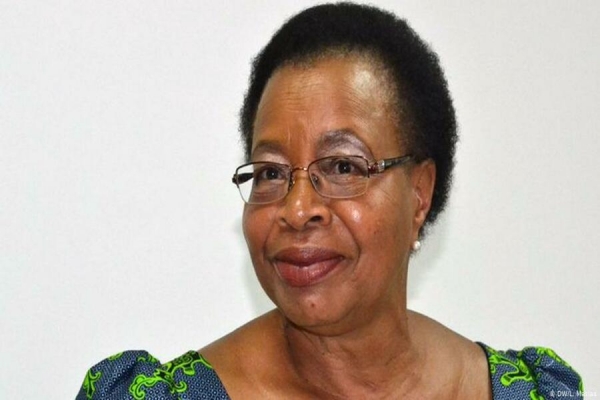 Graça Machel: &quot;Aquilo que se está a sentir em 2019 já vem desse período em que as &#039;dívidas ocultas&#039; foram contraídas.&quot;