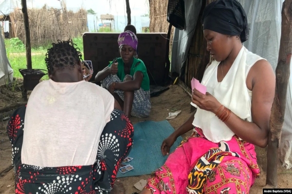 Metuge: Campo de deslocados do centro agrário de Napala, para deslocados da insurgência em Cabo Delgado. Moçambique