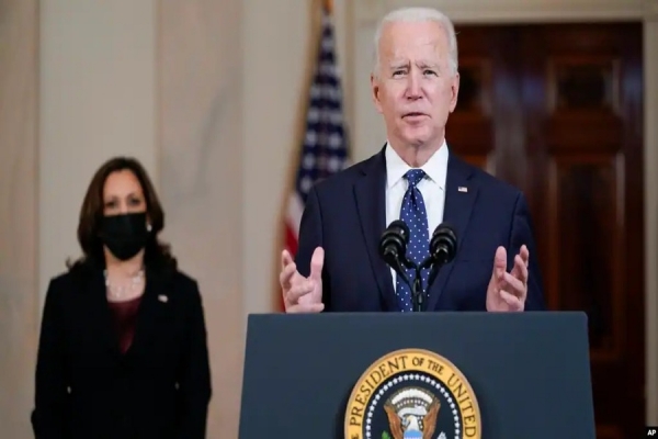 Presidente Joe Biden fala sobre caso George Floyd, seguido pela vice-presidente Kamala Harris