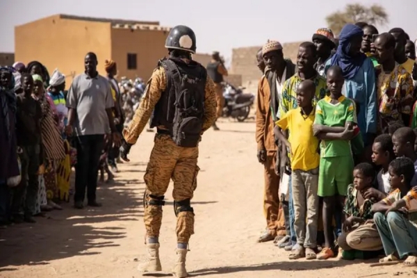 Extremistas islâmicos matam 50 civis no Burkina Faso