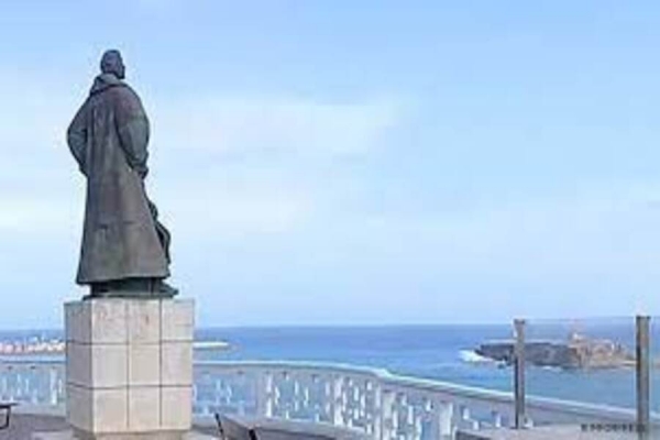 Estátua de Diogo Gomes, Praia, Cabo Verde. 