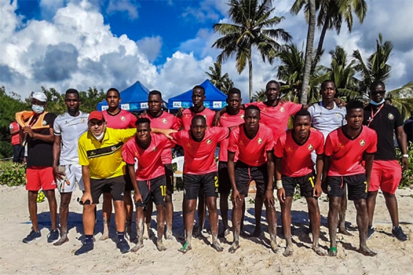 Moçambique estreia-se esta quinta-feira no Mundial de futebol de praia