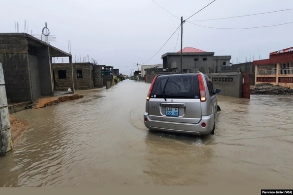 Bairro de Manganhe, arredores da cidade da Beira, inundado devido ao ciclone Eloise, Moçambique