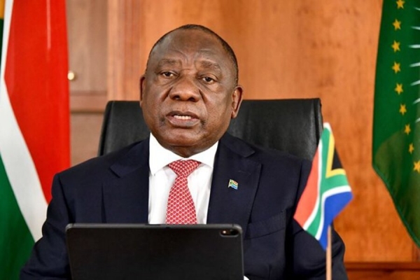 Ramaphosa, da África do Sul, promete acabar com a corrupção em meio ao escândalo de Magashule