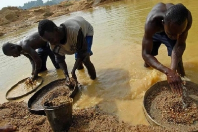 Tanzaniano condenado a um ano de prisão por crime de pesquisa e exploração de recursos minerais em Cabo Delgado