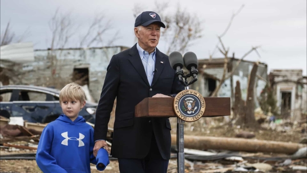 Biden promete que ajuda continuará a chegar às vítimas dos tornados