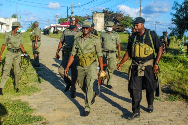 Força de Defesa e Segurança recupera sede distrital de Muidumbe dos terroristas