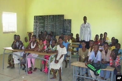 Cabo Delgado: Adolescentes e jovens deslocados querem voltar á escola