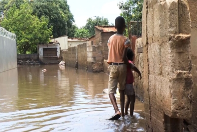 Município de Maputo promete valas de drenagem para 20 bairros críticos a inundações