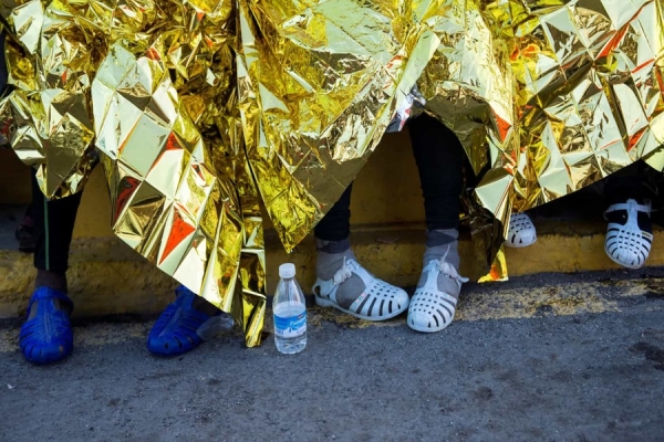 Uma centena de migrantes resgatados ao largo das Canárias