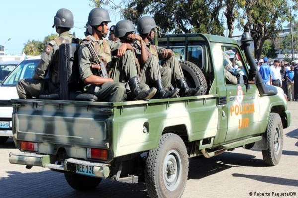 Foto ilustrativa de polícias em Sofala