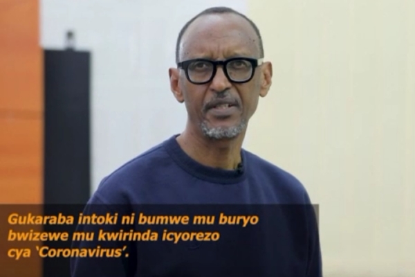 Presidente do Ruanda, Paul Kagame, alerta sobre atraso na vacinação na África