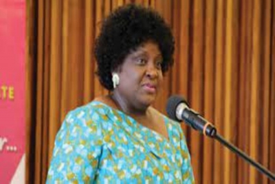 Cabo Delgado: Isaura Nyusi enaltece o destacamento feminino das FDS